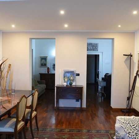 Exclusive Gina'S Apartment Catania Bagian luar foto
