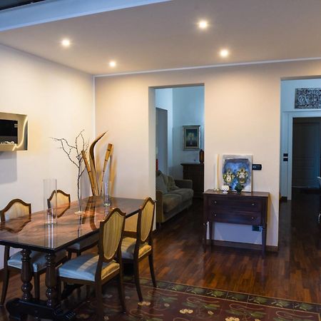 Exclusive Gina'S Apartment Catania Bagian luar foto
