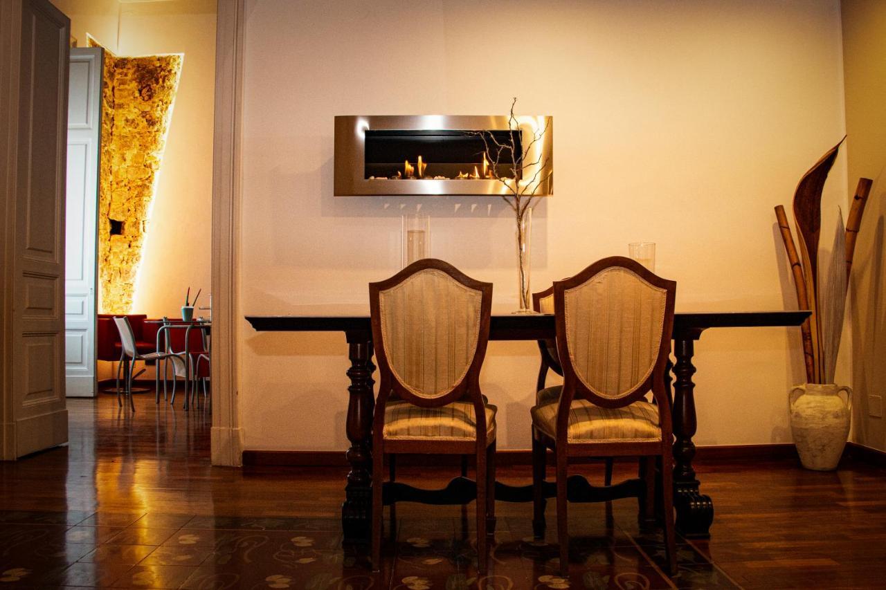 Exclusive Gina'S Apartment Catania Bagian luar foto